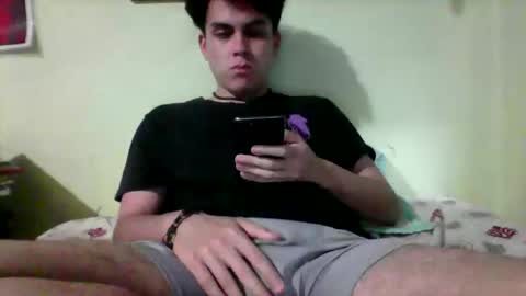 waifu_lov3r online show from December 11, 10:49 pm