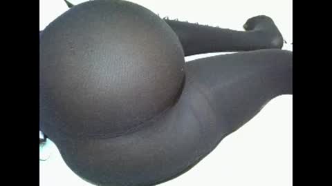 Snapshot of wakanda_43 chatting on February 8, 2:04 am candy online show from February 8, 2:04 am