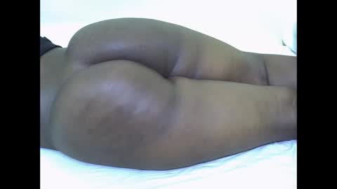 Snapshot of wakanda_43 chatting on September 30, 2:33 pm candy online show from September 30, 2:33 pm