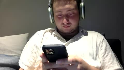 Snapshot of wakandaforever9 chatting on September 24, 2:26 am wowaweeman online show from September 24, 2:26 am