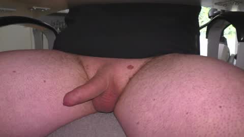 Snapshot of waldw123 chatting on February 8, 11:01 am Yarlim online show from February 8, 11:01 am