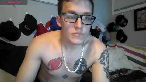 walkerbrett online show from November 11, 7:19 am