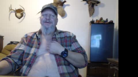 Snapshot of walkingbird chatting on February 1, 1:44 am walkingbird online show from February 1, 1:44 am