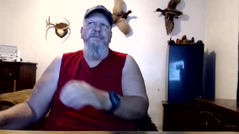 Snapshot of walkingbird chatting on September 20, 8:21 pm walkingbird online show from September 20, 8:21 pm