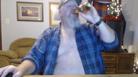 Snapshot of walkingbird chatting on December 20, 9:11 pm walkingbird online show from December 20, 9:11 pm