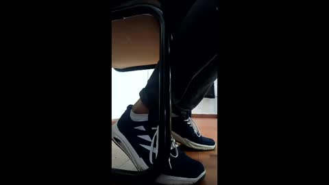 WaltherFeet  online show from May 4, 2:46 pm