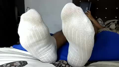 Snapshot of waltherfeet_ chatting on July 4, 5:30 pm WaltherFeet online show from July 4, 5:30 pm