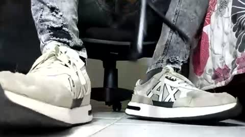 Snapshot of waltherfeet_ chatting on July 17, 3:18 pm WaltherFeet online show from July 17, 3:18 pm