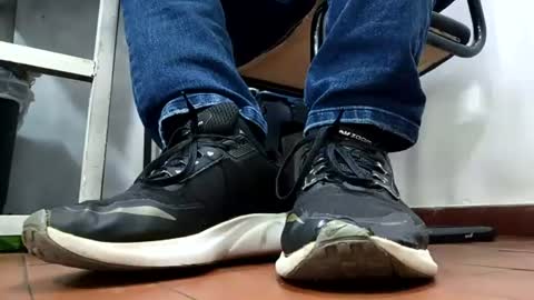 Snapshot of waltherfeet_ chatting on July 27, 6:37 pm WaltherFeet online show from July 27, 6:37 pm
