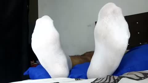 Snapshot of waltherfeet_ chatting on July 30, 1:15 am WaltherFeet online show from July 30, 1:15 am