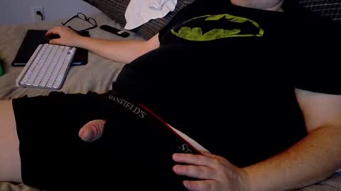 Snapshot of waltsobchak chatting on October 4, 3:37 am I love the ol in-n-out online show from October 4, 3:37 am