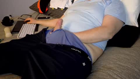 Snapshot of waltsobchak chatting on March 9, 4:27 am I love the ol in-n-out online show from March 9, 4:27 am