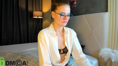 Wanda online show from November 29, 4:10 pm