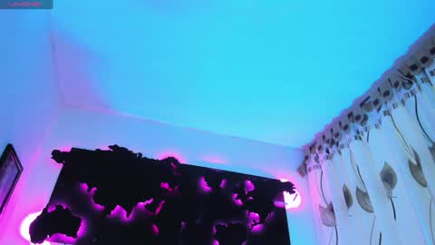 Snapshot of wanda_liones chatting on January 24, 4:39 pm Wanda online show from January 24, 4:39 pm