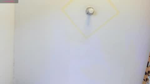 Snapshot of wanda_liones chatting on March 2, 3:37 pm Wanda online show from March 2, 3:37 pm