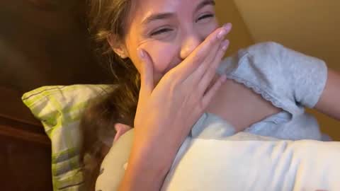 Snapshot of wanda_robinson chatting on September 12, 2:00 am Wendy. Hello Honeys Ill see you 2nd 5th 7th this week love you3 online show from September 12, 2:00 am