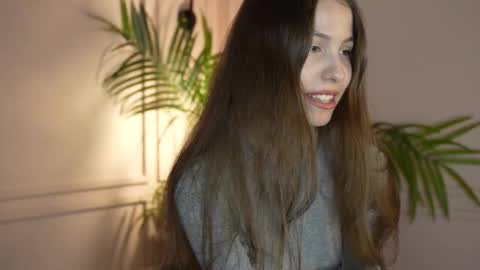 Snapshot of wanda_robinson chatting on December 1, 12:32 pm Wendy. Hello Honeys Ill see you 2nd 5th 7th this week love you3 online show from December 1, 12:32 pm