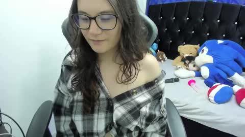 Snapshot of wanda_sg chatting on February 19, 1:18 am Alexandra online show from February 19, 1:18 am