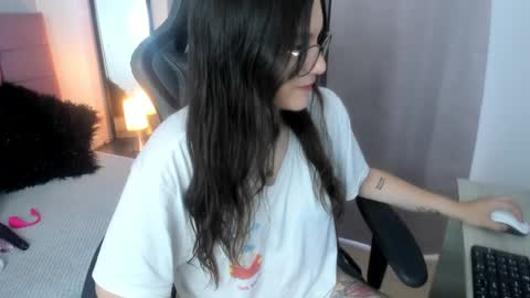 Snapshot of wanda_sg chatting on September 15, 7:14 pm Alexandra online show from September 15, 7:14 pm