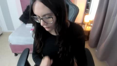 Snapshot of wanda_sg chatting on October 20, 4:29 pm Alexandra online show from October 20, 4:29 pm