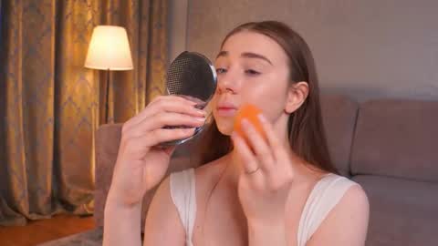 hello guys im Lilian online show from February 24, 3:15 am