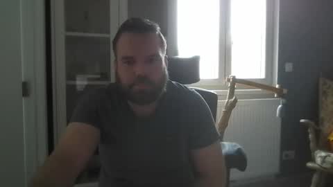 wanderlook online show from January 12, 12:10 pm