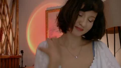 Miya online show from May 14, 3:41 pm