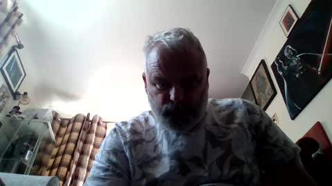 Snapshot of wankcam1973 chatting on July 31, 12:48 pm wankcam1973 online show from July 31, 12:48 pm