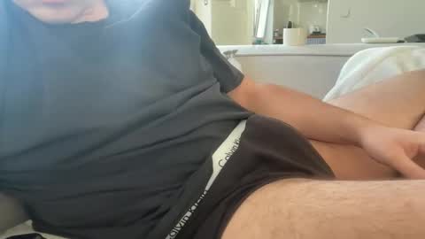 Snapshot of wankerkingxxxx chatting on November 1, 3:36 pm wankerkingxxxx online show from November 1, 3:36 pm