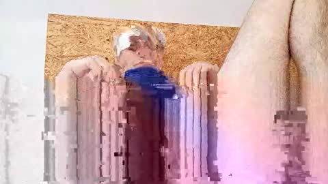 Snapshot of wankingnoah1234 chatting on September 14, 7:29 am edging noah loves to wank online show from September 14, 7:29 am