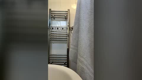 wanted10110 online show from February 14, 10:45 am