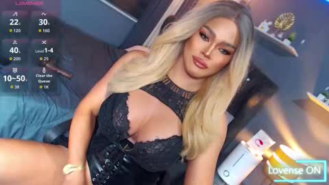 Miss Anna online show from March 15, 9:26 am