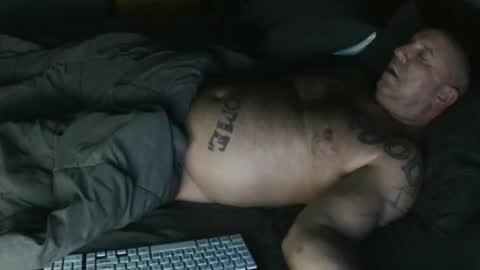 inittogetitin online show from December 19, 3:30 pm