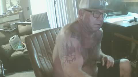 Snapshot of wantitneeditgetitgone chatting on December 19, 12:28 am wantitneeditgetitgone online show from December 19, 12:28 am