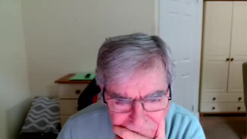 Snapshot of wanttobefree90 chatting on June 1, 1:24 pm wanttobefree90 online show from June 1, 1:24 pm
