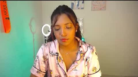 Snapshot of warisgoddes chatting on January 17, 6:07 am EMILY online show from January 17, 6:07 am