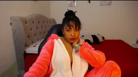 EMILY online show from June 18, 9:14 am