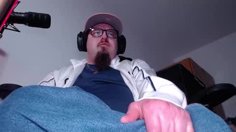 Snapshot of warno34 chatting on November 17, 4:51 am Warno online show from November 17, 4:51 am