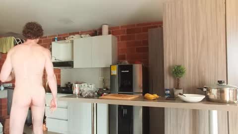 Snapshot of warrenkener chatting on October 9, 8:29 pm Warren Kener online show from October 9, 8:29 pm