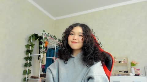 Snapshot of wastforu chatting on December 12, 8:47 am wastforu online show from December 12, 8:47 am