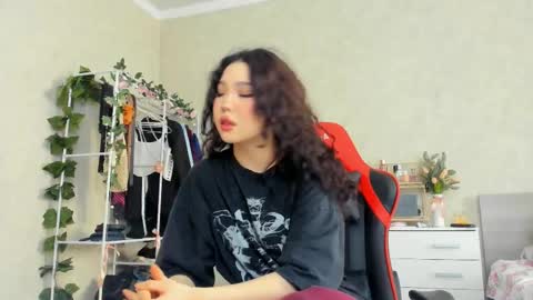 Snapshot of wastforu chatting on February 17, 8:30 am wastforu online show from February 17, 8:30 am