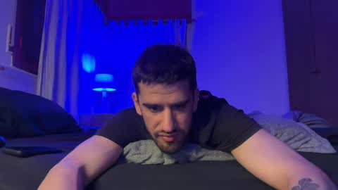 Snapshot of wat___sapbody chatting on October 21, 3:07 am wearetwo online show from October 21, 3:07 am