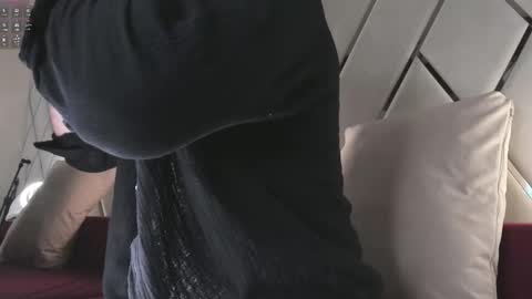 Wayne online show from February 9, 4:46 am