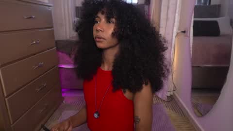 Snapshot of wayuu_goddess chatting on May 18, 6:03 pm Wayuu Goddess 3 online show from May 18, 6:03 pm