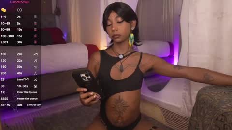 Snapshot of wayuu_goddess chatting on May 24, 8:03 pm Wayuu Goddess 3 online show from May 24, 8:03 pm
