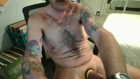 wazooforty2 online show from April 22, 1:41 am