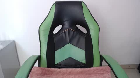 Trixie 3 online show from February 20, 2:28 pm