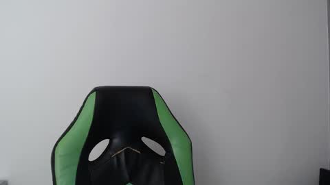 Trixie 3 online show from February 22, 2:04 pm