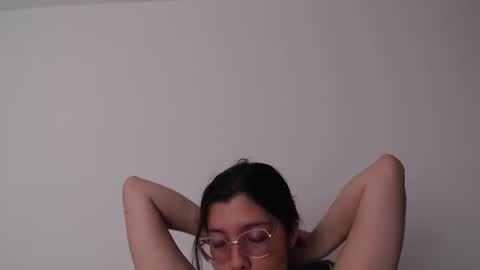 Snapshot of we_n_you chatting on June 23, 3:32 pm Trixie 3 online show from June 23, 3:32 pm