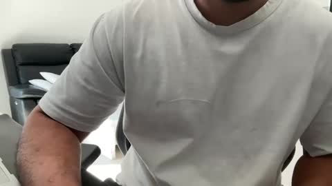 Snapshot of weaponx1 chatting on December 15, 10:04 pm Weapon X online show from December 15, 10:04 pm